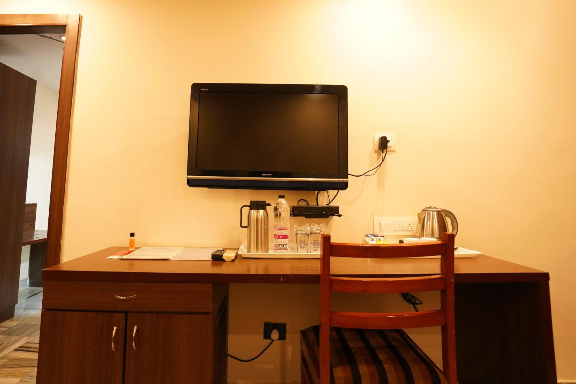 Jaya Residency Hotel Kakinada Exterior photo